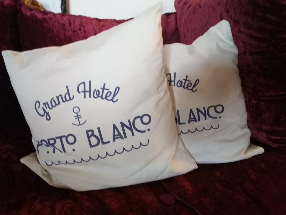 Grand Hotel De Port Blanc Penvénan Eksteriør bilde